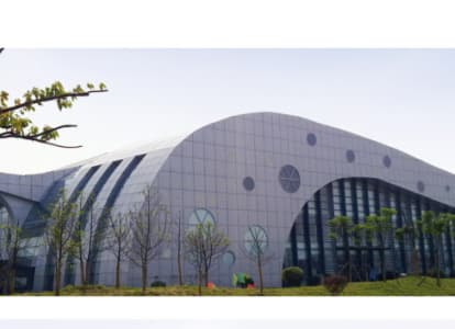鹿泉会议中心外景网架工程